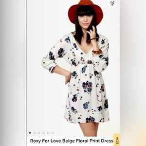 Roxy for Love Beige White Floral Print mini dress